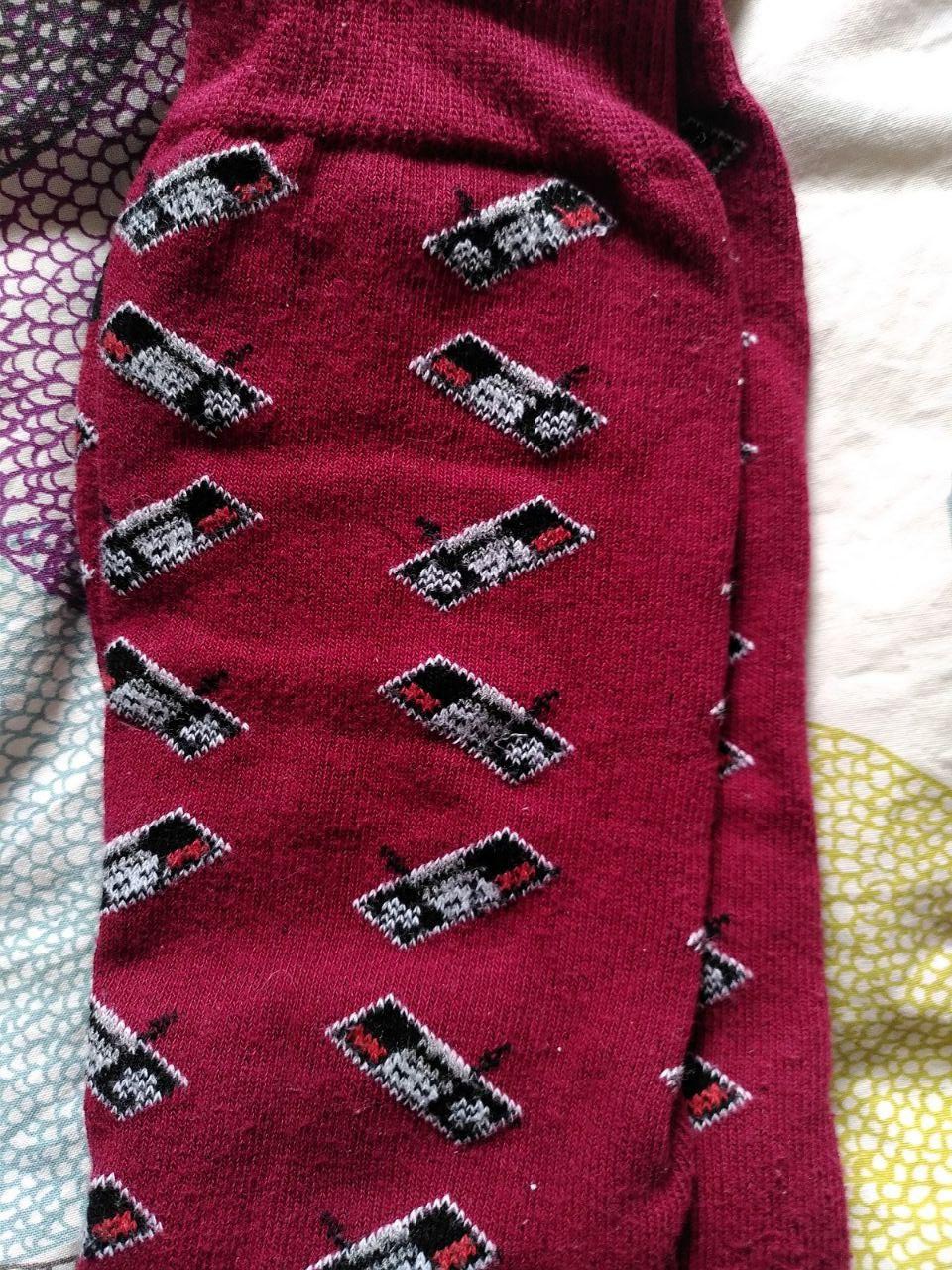 calcetin_radiocassette.jpg calcetin_radiocassette.jpg